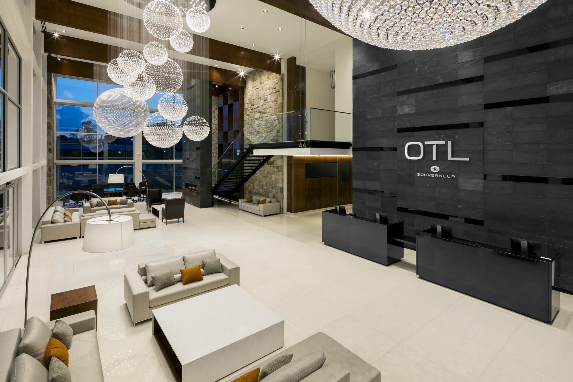 Otl Gouverneur แชร์บูร์ก ภายนอก รูปภาพ OTL's lobby